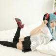 Hatsune Miku Cosplay by Mashiro Yuki